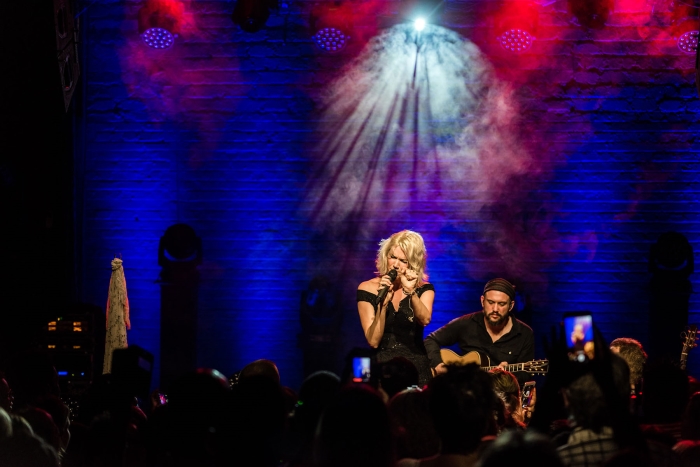 A night in Namibia for Joss Stone and Robe