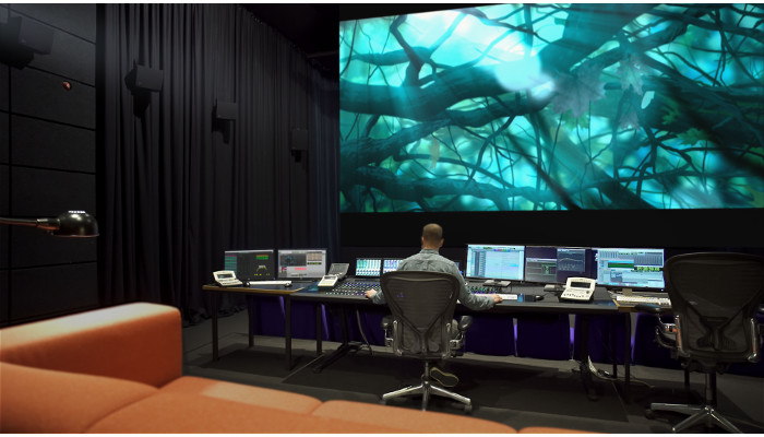 WarnierPosta with Meyer Sound monitoring