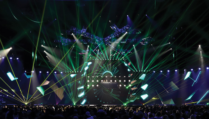 Castle Lite takes LED to new heights at the TicketPro Dome