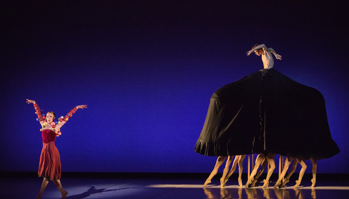 Silent Philips Vari-Lite VLZ Profile speaks volumes for Béjart Ballet