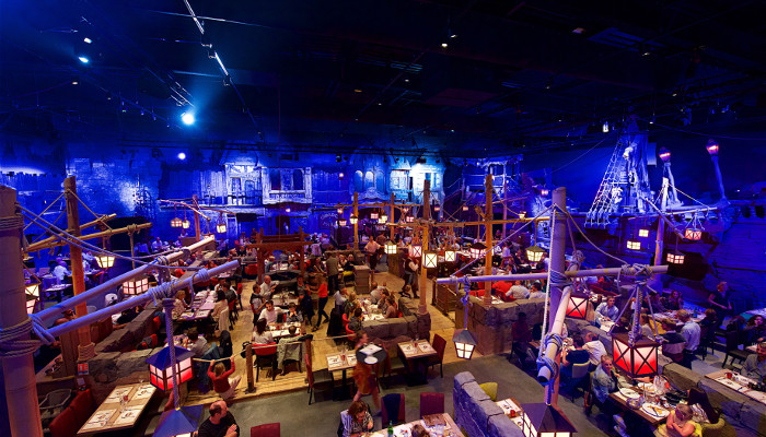 Jocelyn Morel sets mood at Pirates Paradise with CHAUVET