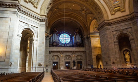 Iconyx satisfies large demands at the Cathedral of St. Paul
