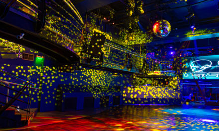CLAYPAKY LIGHTING UP AN ARGENTINAN NIGHTCLUB